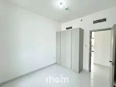 Chiller Free | Maids Room | High Floor | Brand New