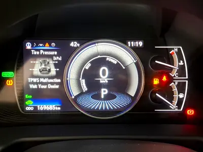 صورة 14 لـ 2023 Lexus ES-SERIES