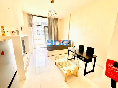 Modern Studio | Spacious | Community View