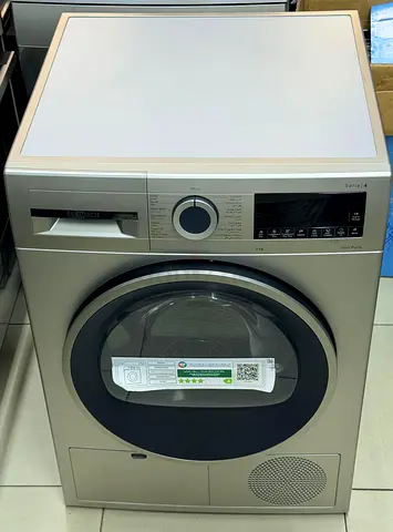 Bosch series 4 heat pump 9kg dryer excellent