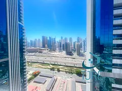 Spacious 2 + maid | Skyline Views | Close to Metro