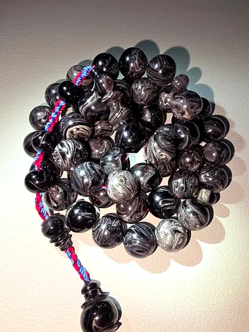 Black and White Swirled Prayer Beads (Tasbih) - مسباح فاتوران عمار حسين