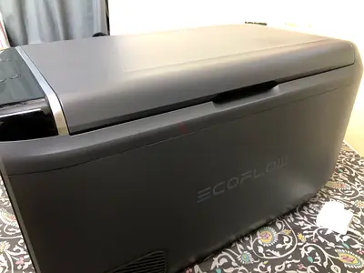 EcoFlow Glacier Classic Portable Refregiator 35L / Mini Fridge - Good Condition