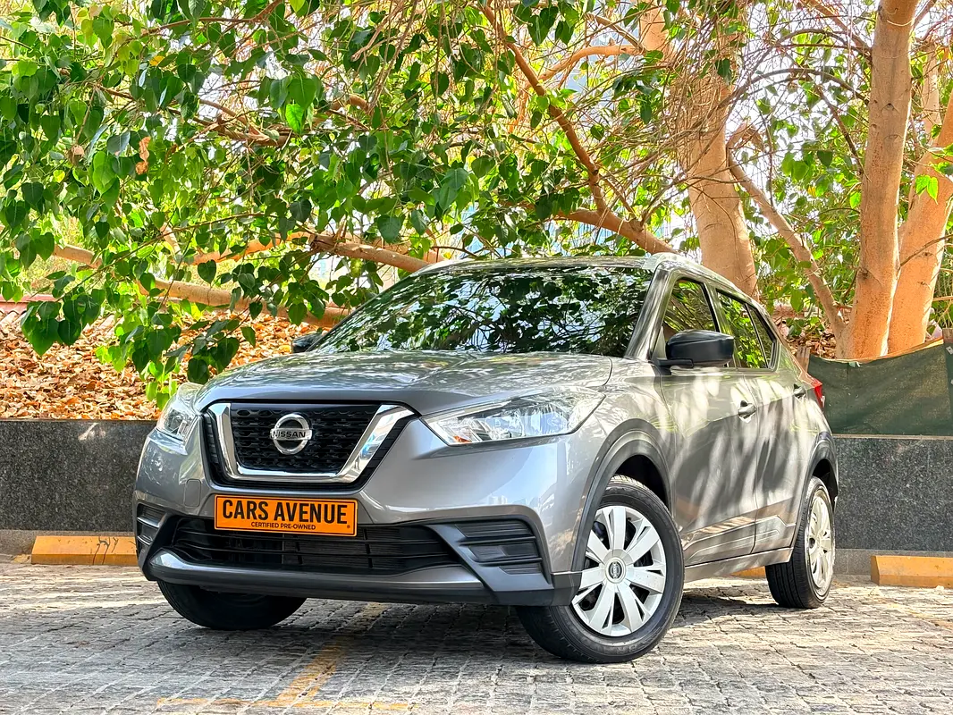 Nissan Kicks 2019 — photo 1 of 13