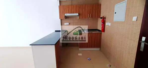 CITY TOWERS : READY TO MOVE 1 BEDROOM HALL 2 WASHROOMS WITH PARKING BIG BALCONY
