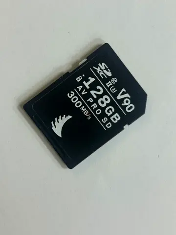 Memory Card ( Fast Card ) For Camera . Not used ,  300 mb/s ,V90 ,128 gb
