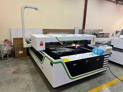 laser cutting machine 1325 500W