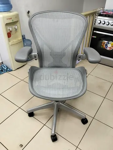 Selling herman miller Aeron chair.good condition only little use