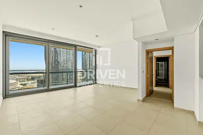 Burj Khalifa View | Spacious Layout | Elegant Apt