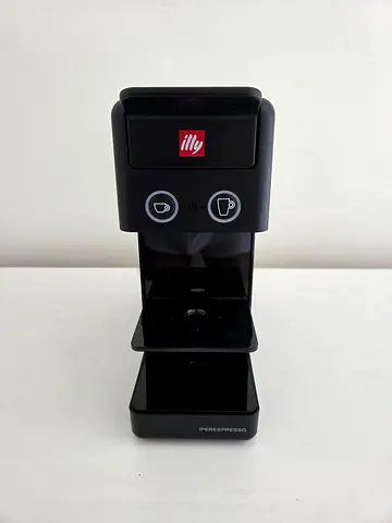 Capsules coffee machine Illy Y3.3, black