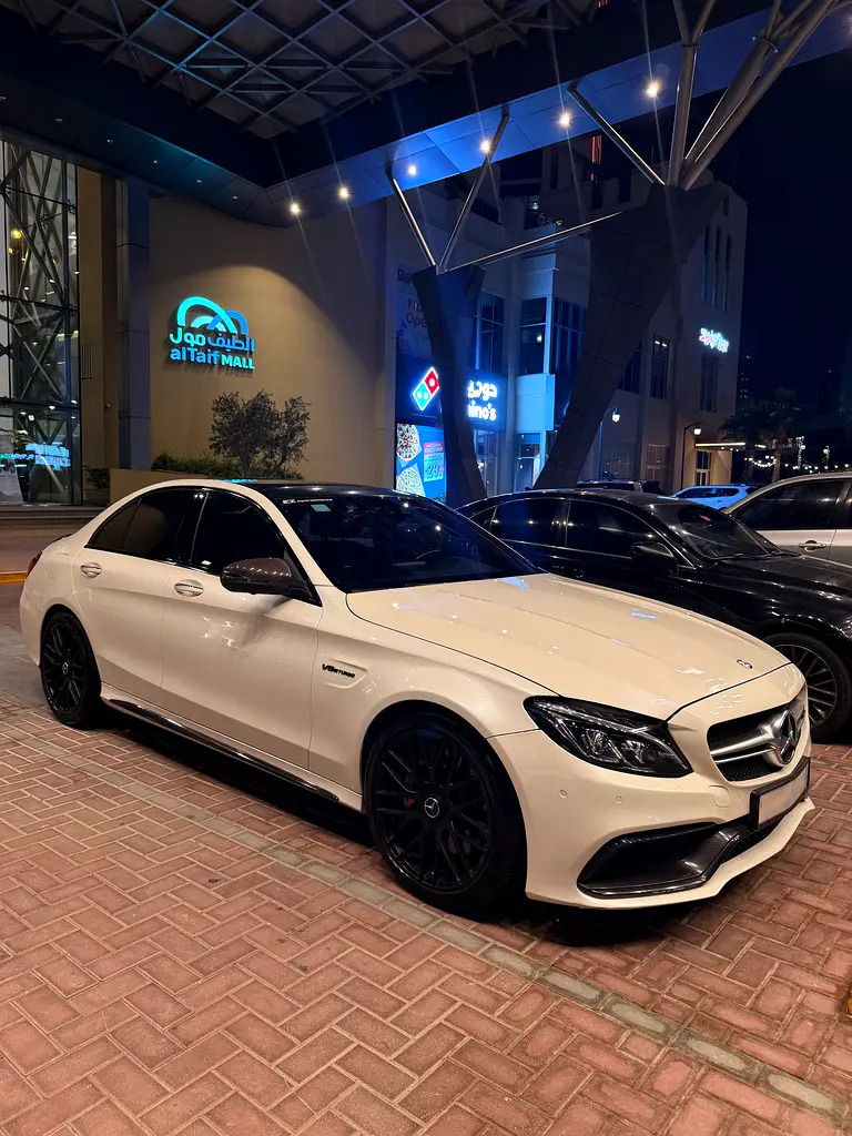 Mercedes-Benz C-Class 2016 — photo 1 of 5