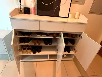 White Multi-Shelf Shoe Cabinet with Doors — W:120 cm. H: 95 cm. D: 40cm