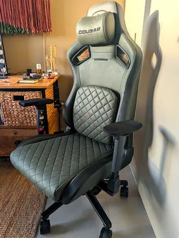 ⫸ *BRAND NEW BOX* COUGAR DEFENSOR S Office Gaming Chair Ergonomic Army Green | PAID: 1250 AED