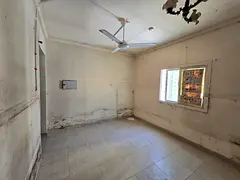 Studio apartment for annual rent in Al Nabaa area spacious separate kitchen prime location