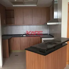 SPACIOUS 1 BEDROOM CLOSE TO METRO