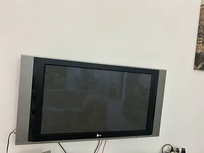 LG 55” Plasma TV – HDMI – Good Working Condition with remote control