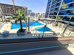 Brand New !! Spacious Layout !! Elegant Living