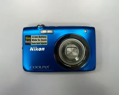 Nikon COOLPIX S2600 compact digital camera - good working condition