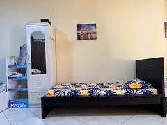 exicutive Bed Space Available Al Qusais 2, Damascus Road