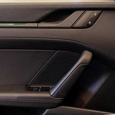 2025 Porsche 911 — миниатюра 8