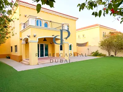 3BR Villa | Private Garden | Vacant