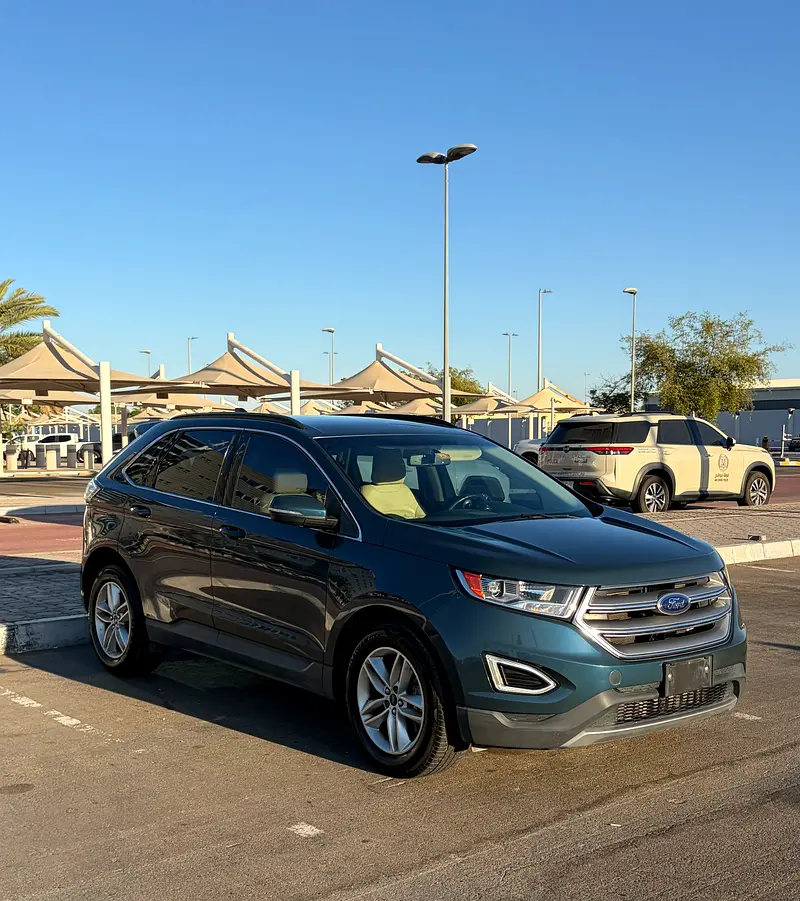 Ford Edge 2016 — photo 1 of 15