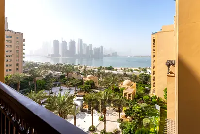Luxurious 2BR+M | Sea and Harbour View | Best Deal