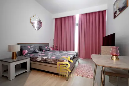 Furnished Studio | Bright Unit | Multiple Views