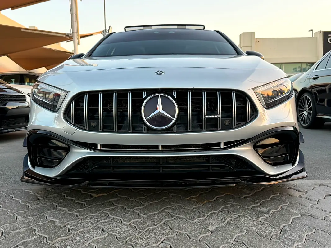 Mercedes-Benz A-Class 2019 — photo 1 of 20
