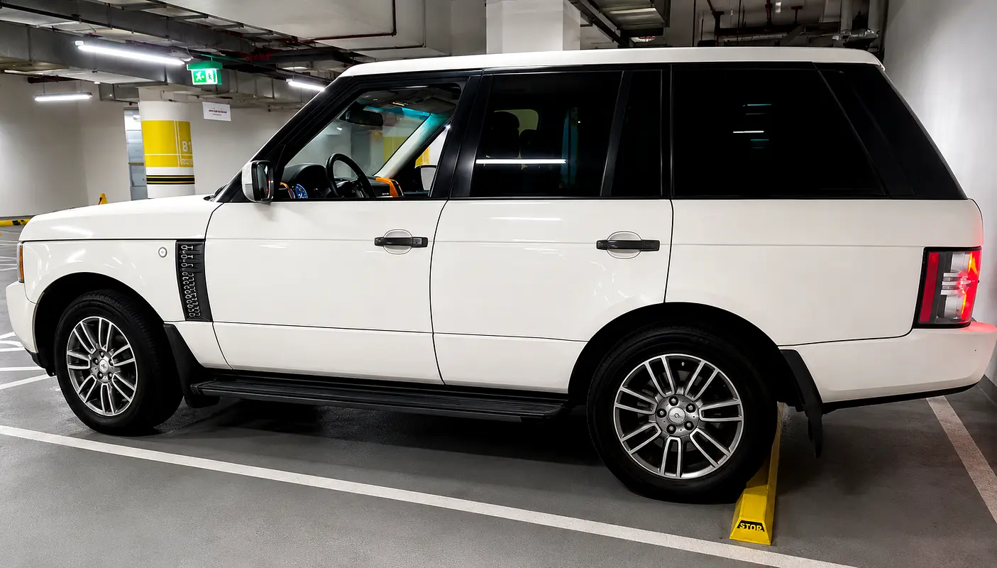 Land Rover Range Rover Sport 2010 — photo 1 of 5
