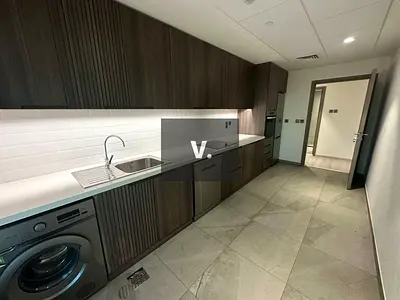 Amazing Offer | Close Metro and DIFC