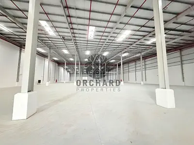 BRAND NEW-GOOD LOCATION-READY TO MOVE-OFFICE-