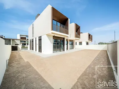 Corner Villa | Single Row | Park view
