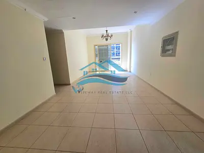 Modern 2BR + Store with Closed Kitchen