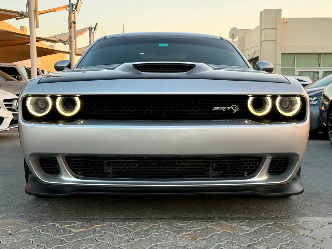 Dodge Challenger 2016 — photo 1 of 20