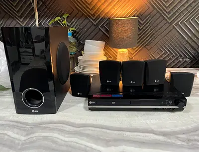 LG 5.1 Sound System with DVD
