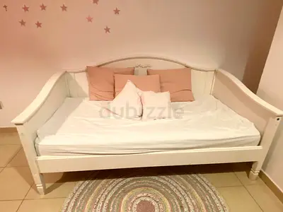 IKEA Daybed / with mattress