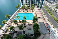Luxury Waterfront Living | Studio with Canal View &amp; Hotel Facilities