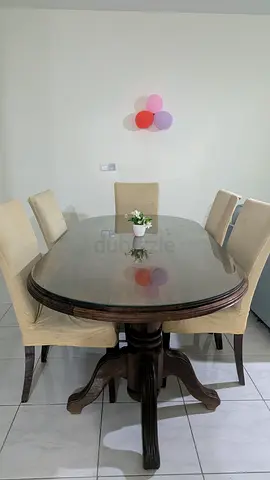 Solid wood dining table with 5 chairs - classic design