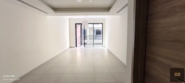 SPACIOUS | PERFECT CONDITION | NEXT TO THE MALL
