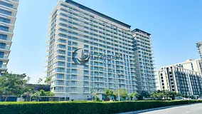 Elegant 1 Bedroom | Golf Grand | Prime Location