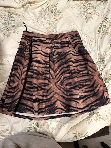 Brown tiger-print A-line skirt - size L
