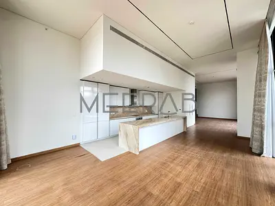Vacant | 4BR Penthouse for Sale | Private Jacuzzi | Panoramic View