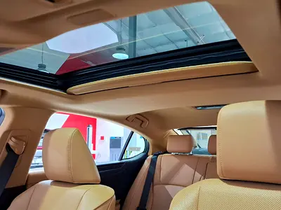 صورة 11 لـ 2023 Lexus ES-SERIES