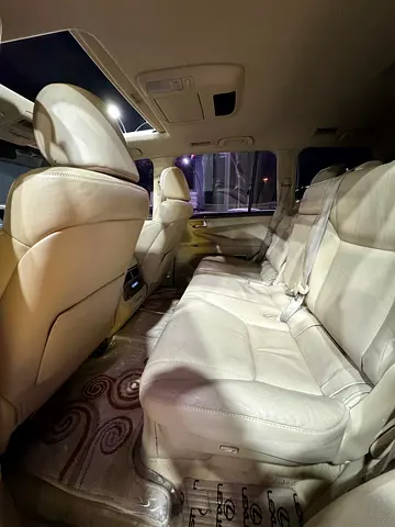 2009 Lexus LX-SERIES photo 12