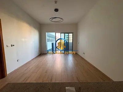 1BHK SEMI FURNISHED | 1MIN FROM MERTO | POOL FACING