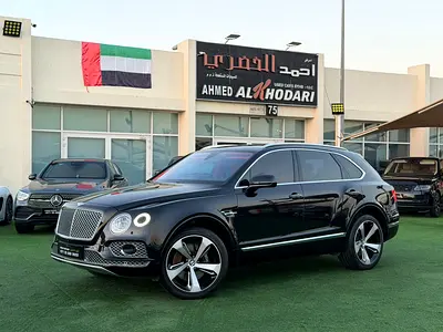 (2018) BENTLEY BENTYAGA //W12// GCC FULL OPTION -ORIGINAL PAINT-