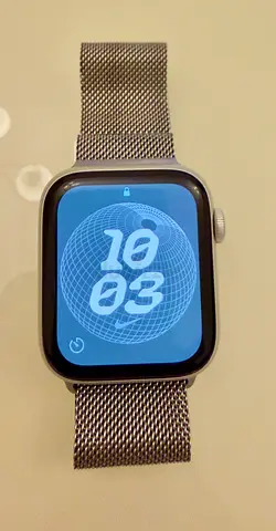 Apple Watch Series 5. 44mm GPS, Stainless Steel Milanese Loop. AED 750