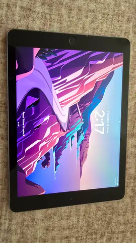 iPad 5 generation in great condition for sale