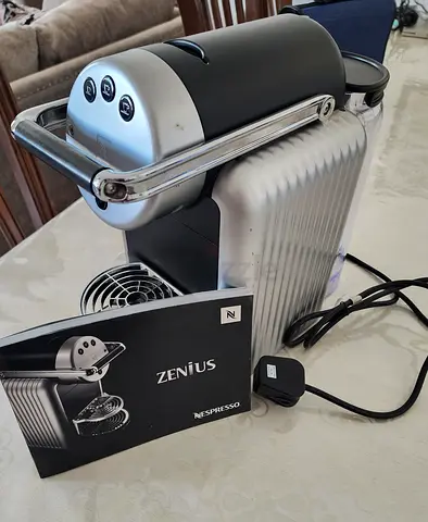 Excellent  NESPRESSO  Coffe Machine